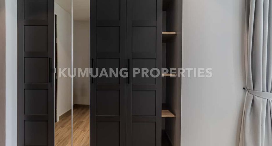 For rent 5 bedrooms house in Mueang Chiang Mai, Chiang Mai