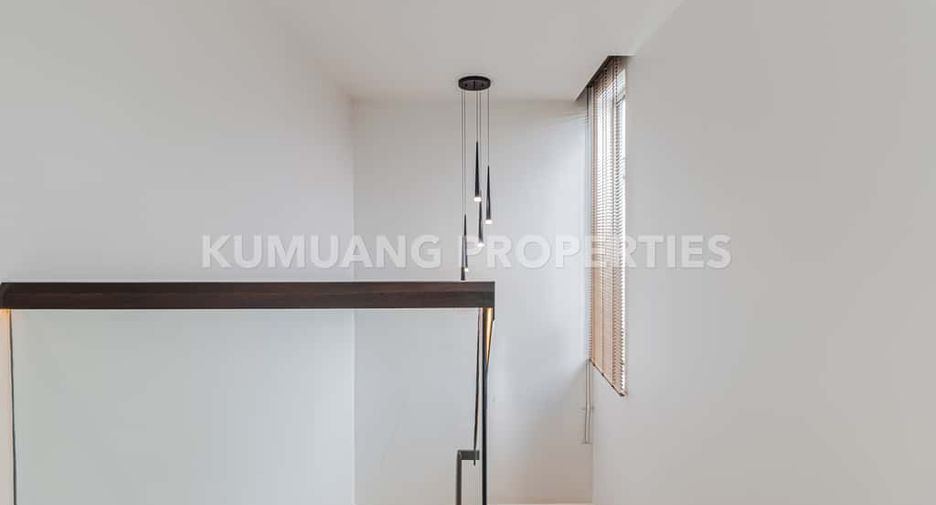 For rent 5 bedrooms house in Mueang Chiang Mai, Chiang Mai