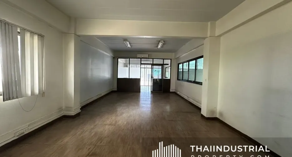 出租 仓库 在 Bang Phli, Samut Prakan