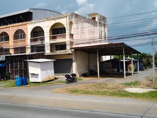 For sale retail Space 