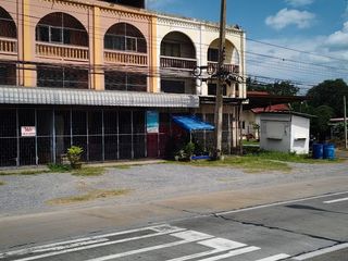 For sale retail Space 