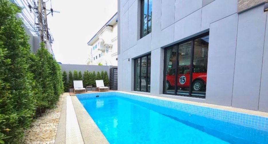 Reihenhaus zum Kauf mit 4 Zimmer in Mueang Samut Prakan, Samut Prakan