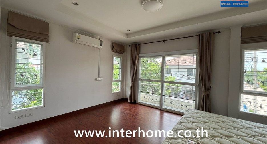 For sale 4 ベッドルーム house in Bang Phli, Samut Prakan