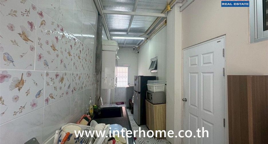 For rent そして for sale 4 ベッドルーム house in Mueang Nonthaburi, Nonthaburi