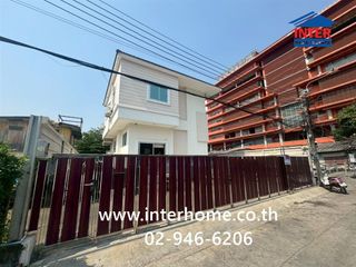 For rent そして for sale 4 ベッドルーム house in Mueang Nonthaburi, Nonthaburi