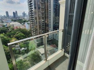 For sale 2 ベッドルーム condo in Khlong Toei, Bangkok