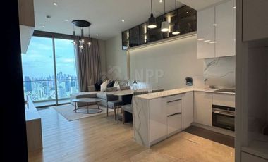 For sale 2 bedrooms condo in Khlong San, Bangkok