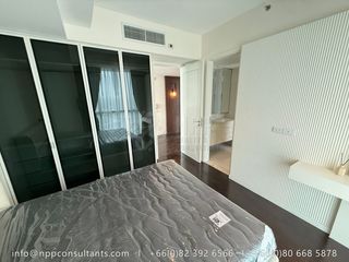 À vendre 3 chambres condo à Yan Nawa, Bangkok