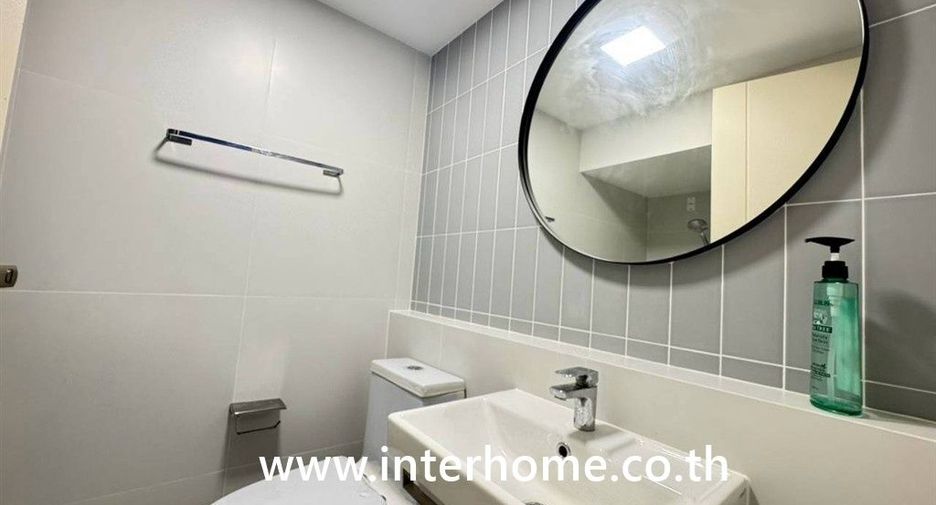 For sale 3 bedrooms house in Phra Samut Chedi, Samut Prakan