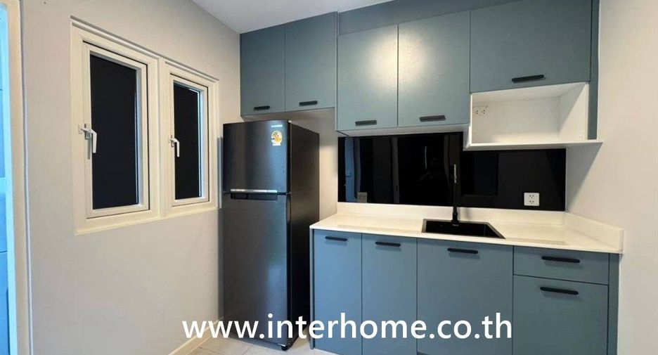 For sale 3 bedrooms house in Phra Samut Chedi, Samut Prakan