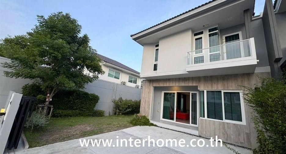 For sale 3 bedrooms house in Phra Samut Chedi, Samut Prakan