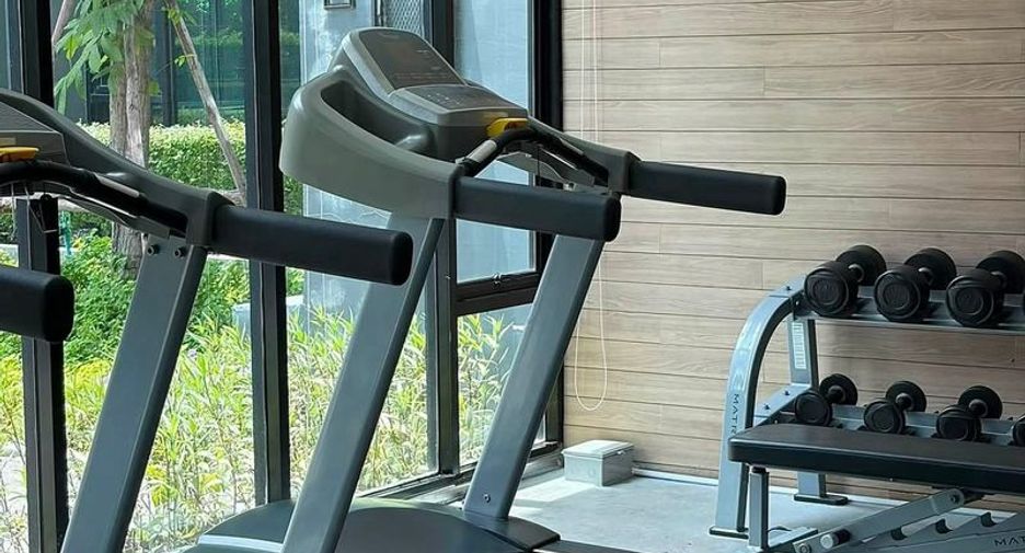 Condo en venta de 1 habitaciones en Si Racha, Chonburi