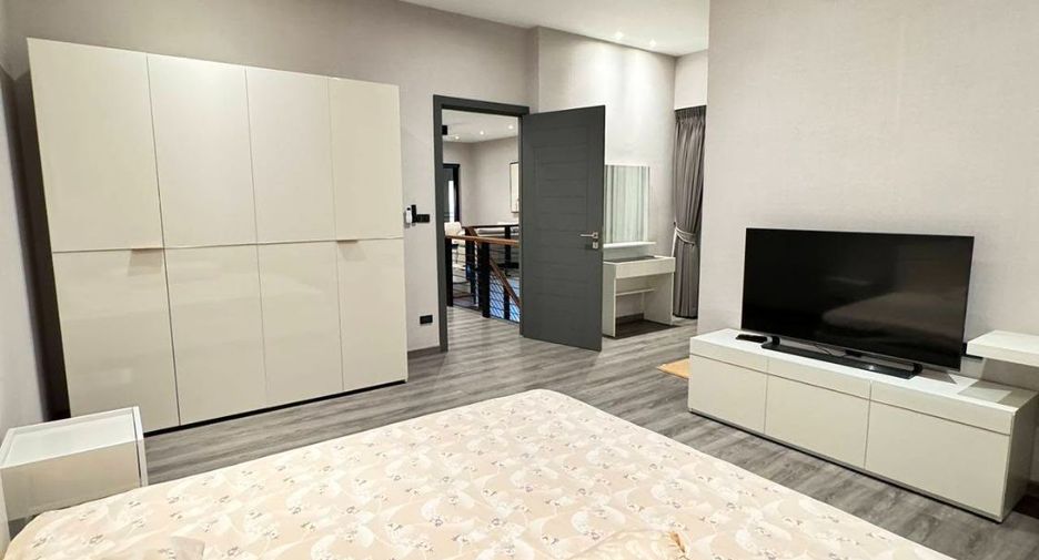 Villa en venta de 4 habitaciones en Mueang Chiang Mai, Chiang Mai