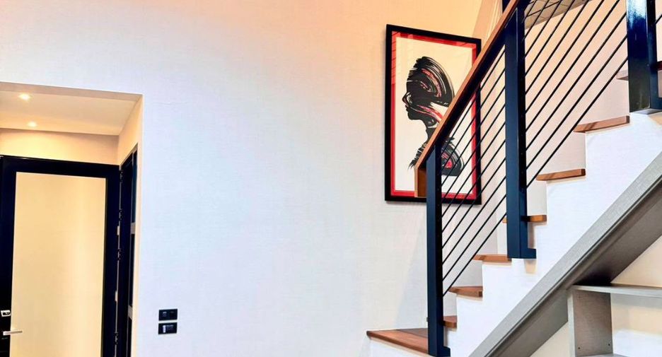 Villa en venta de 4 habitaciones en Mueang Chiang Mai, Chiang Mai