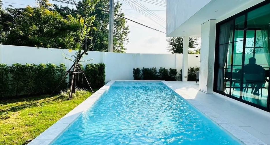 For rent 4 bedrooms villa in Hang Dong, Chiang Mai