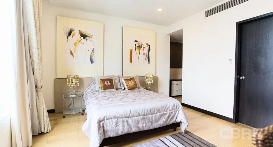 For sale 2 ベッドルーム condo in Pathum Wan, Bangkok