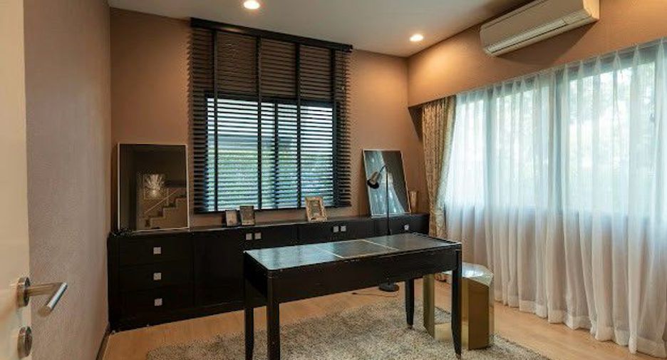 ให้เช่า และ ขาย 4 ห้องนอน บ้านเดี่ยว ใน บางกะปิ, กรุงเทพฯ