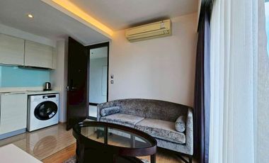 For rent and for sale 1 bed condo in Watthana, Bangkok