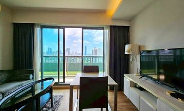 For rent and for sale 1 bed condo in Watthana, Bangkok