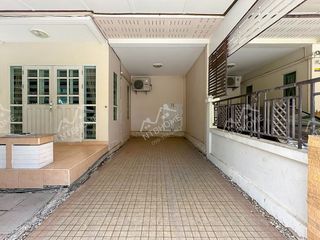 For sale 4 ベッドルーム townhouse 