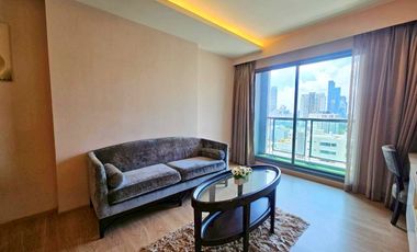 For rent and for sale 1 bed condo in Watthana, Bangkok