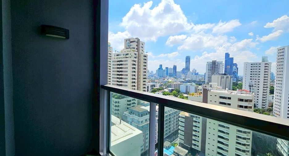 For rent and for sale 1 bed condo in Watthana, Bangkok