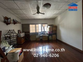 For sale 2 bedrooms townhouse in Bang Kapi, Bangkok