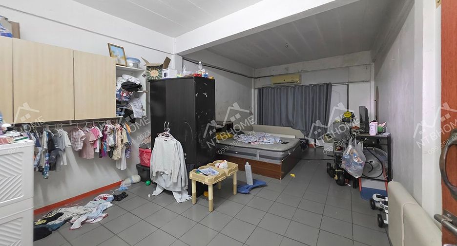 Local comercial en venta de 3 habitaciones 