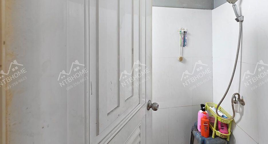 Local comercial en venta de 3 habitaciones 