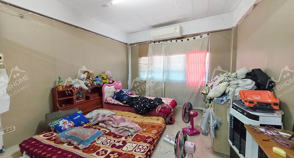 Local comercial en venta de 3 habitaciones 