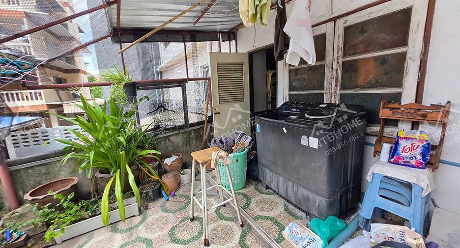 Local comercial en venta de 3 habitaciones 