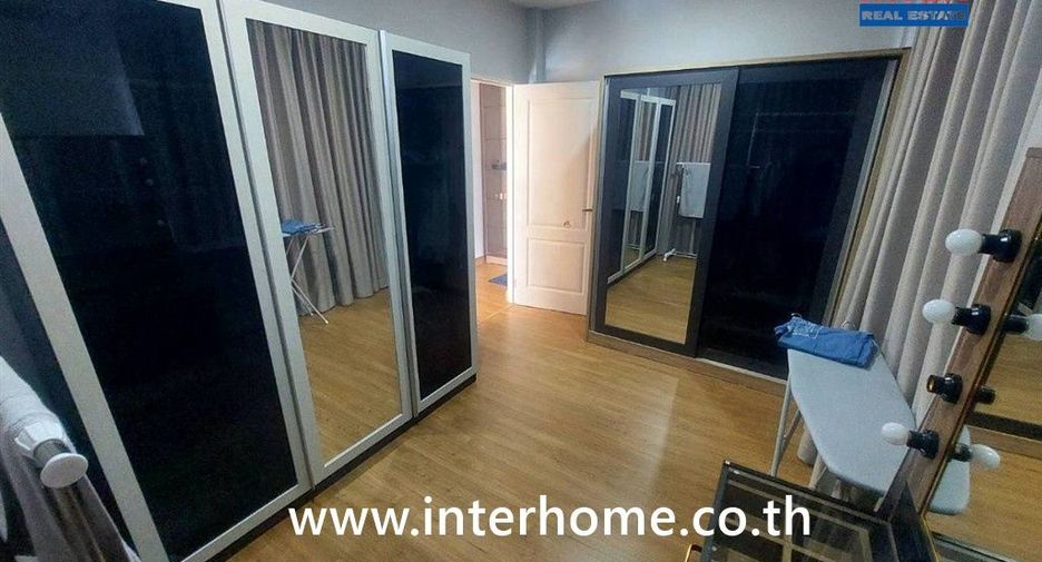 For sale 4 ベッドルーム house in Bang Phli, Samut Prakan