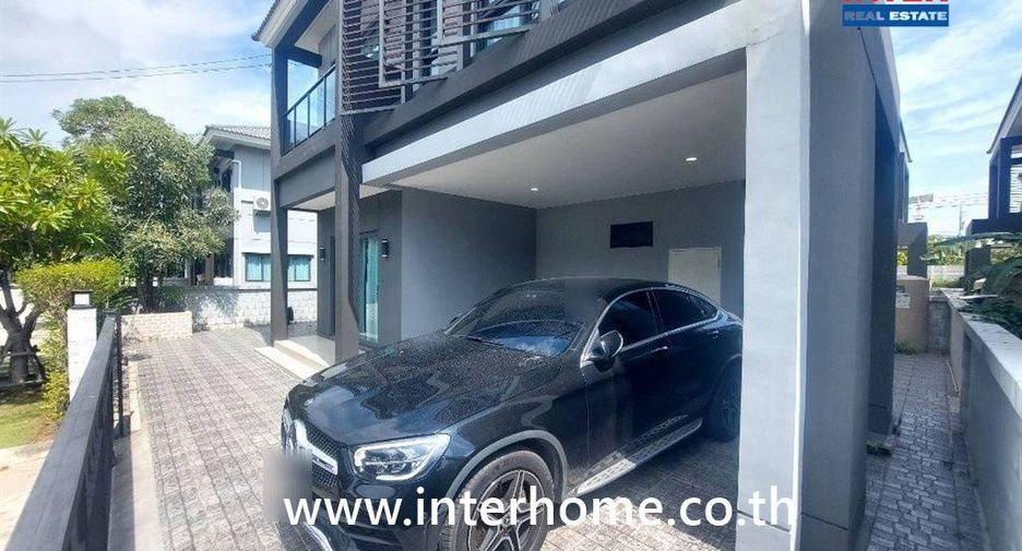 For sale 4 ベッドルーム house in Bang Phli, Samut Prakan