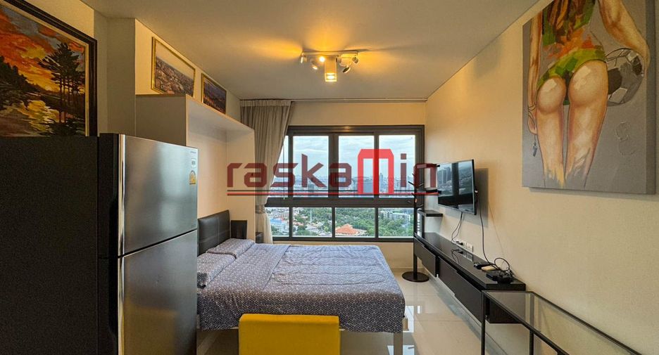 À louer 2 chambres condo à Bang Lamung, Chonburi