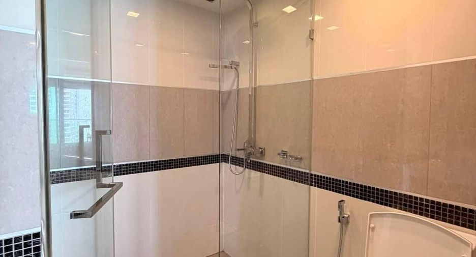 Condo en alquiler de 1 habitaciones en Bang Lamung, Chonburi