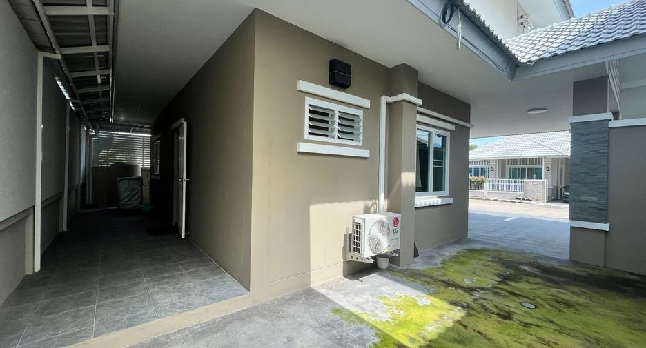 For rent 4 bedrooms house in Mae Rim, Chiang Mai