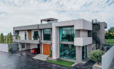 À vendre 5 chambres villa à Bang Lamung, Chonburi