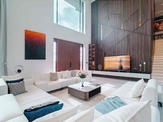Villa zum Kauf mit 5 Zimmer in Bang Lamung, Chonburi