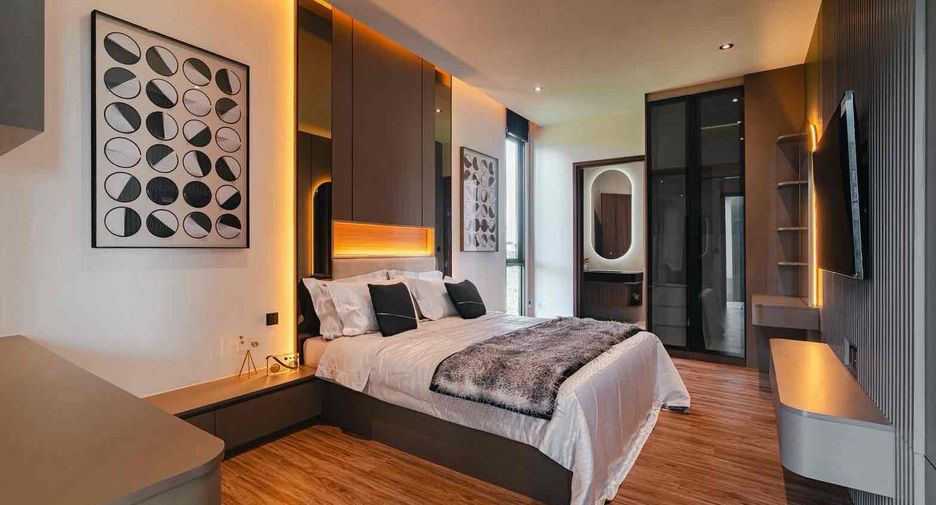 À vendre 5 chambres villa à Bang Lamung, Chonburi