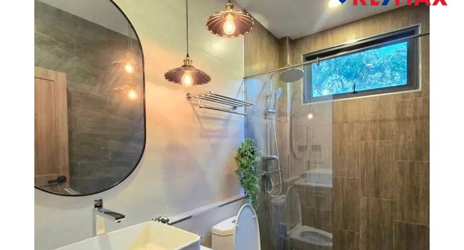 Haus zum Kauf mit 3 Zimmer in Bang Lamung, Chonburi