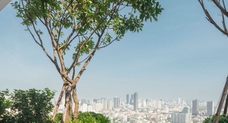 For rent 2 ベッドルーム condo in Watthana, Bangkok