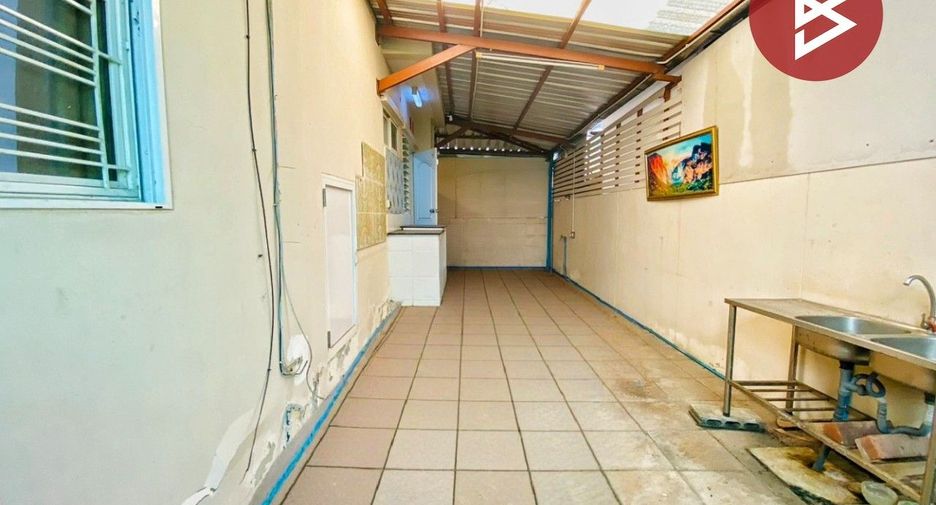 Casa en venta de 4 habitaciones en Mueang Samut Sakhon, Samut Sakhon