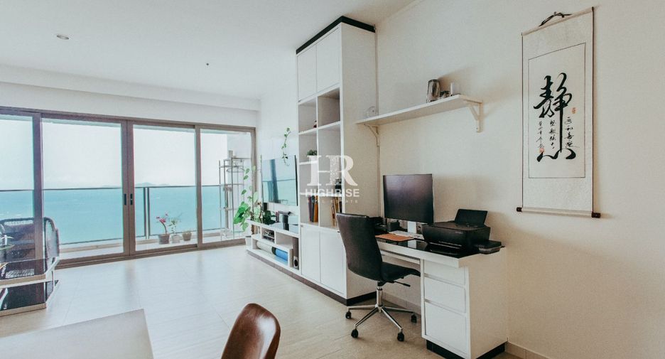 For sale 2 ベッドルーム condo in Bang Lamung, Chonburi