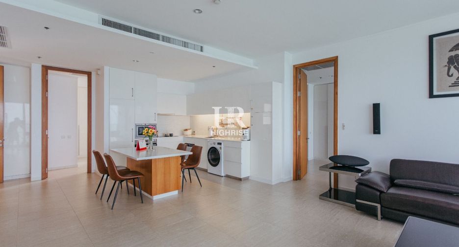 For sale 2 ベッドルーム condo in Bang Lamung, Chonburi