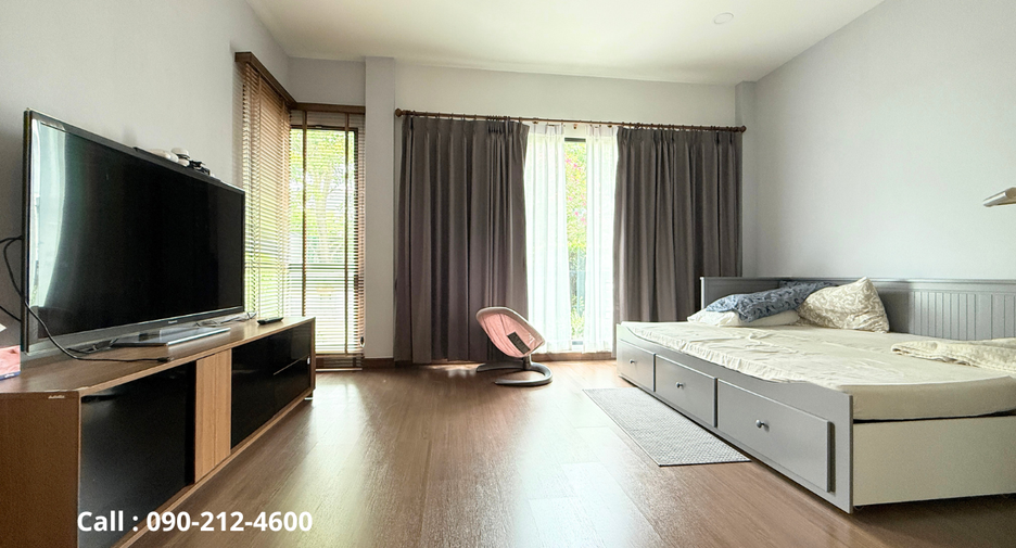 Haus zur Miete mit 4 Zimmer in Prawet, Bangkok