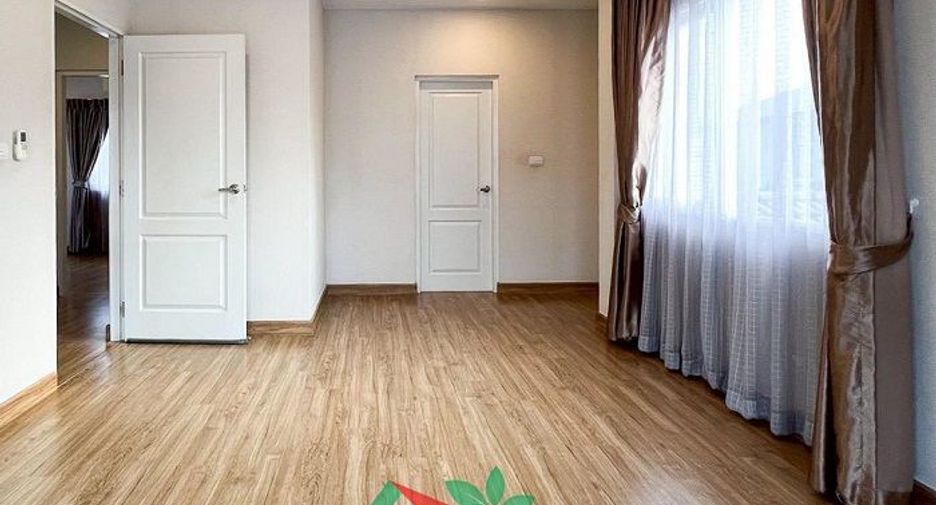 Haus zum Kauf mit 4 Zimmer in Phra Samut Chedi, Samut Prakan