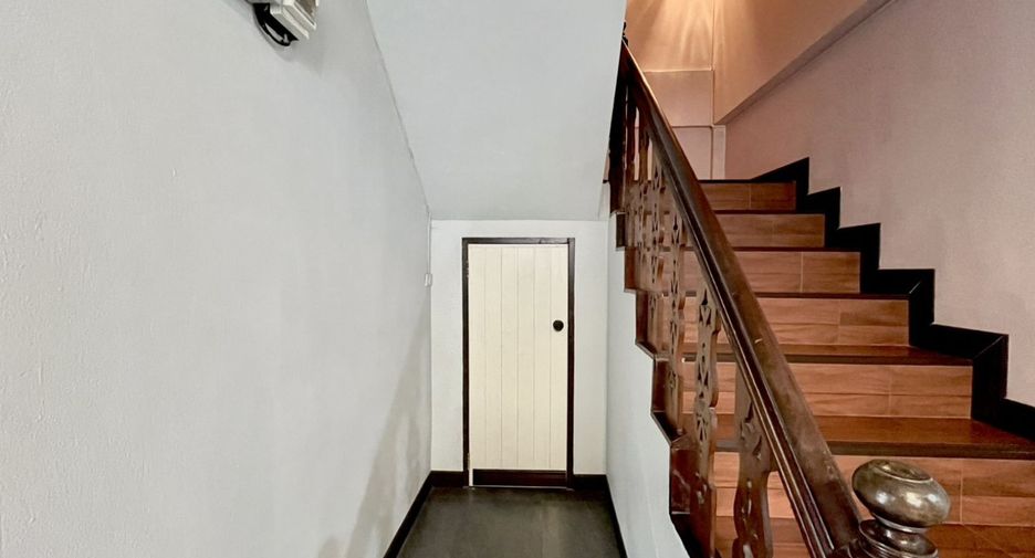 Casa adosada en venta de 3 habitaciones en Mueang Nonthaburi, Nonthaburi