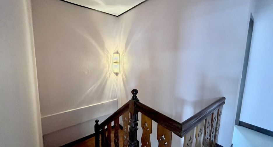 Casa adosada en venta de 3 habitaciones en Mueang Nonthaburi, Nonthaburi