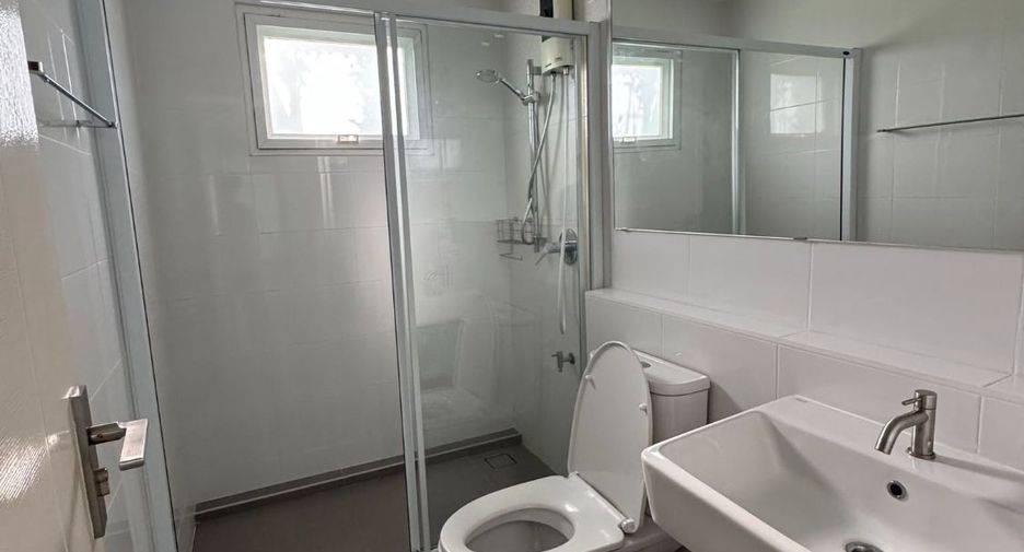 For rent 3 bedrooms house in Bang Phli, Samut Prakan