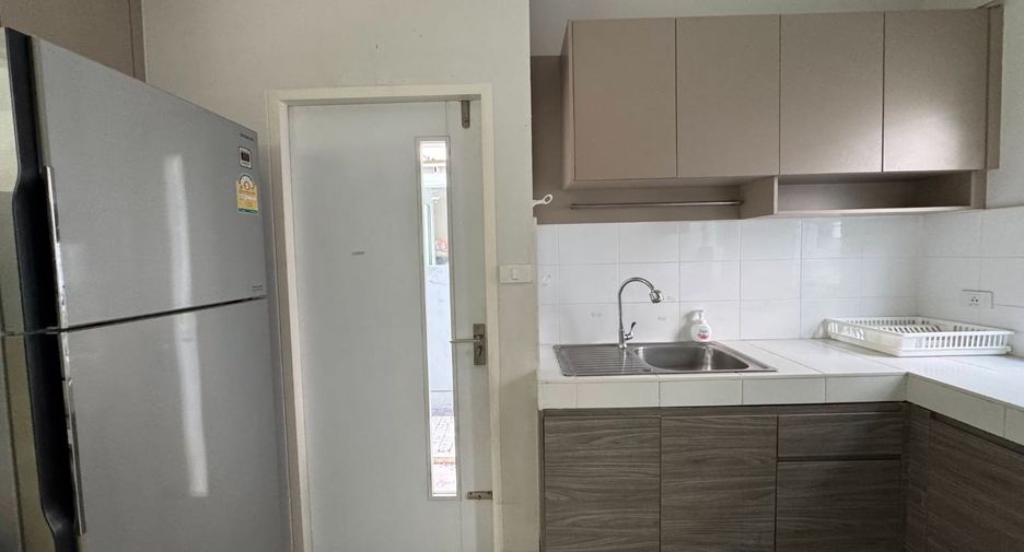 For rent 3 bedrooms house in Bang Phli, Samut Prakan